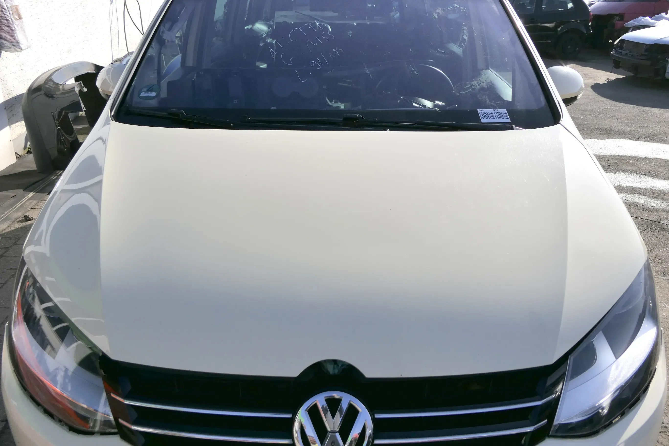 VW Sharan 7N Motorhaube Klappe Haube vorn vorne gelb Taxi elfenbein L115 - Bild 1