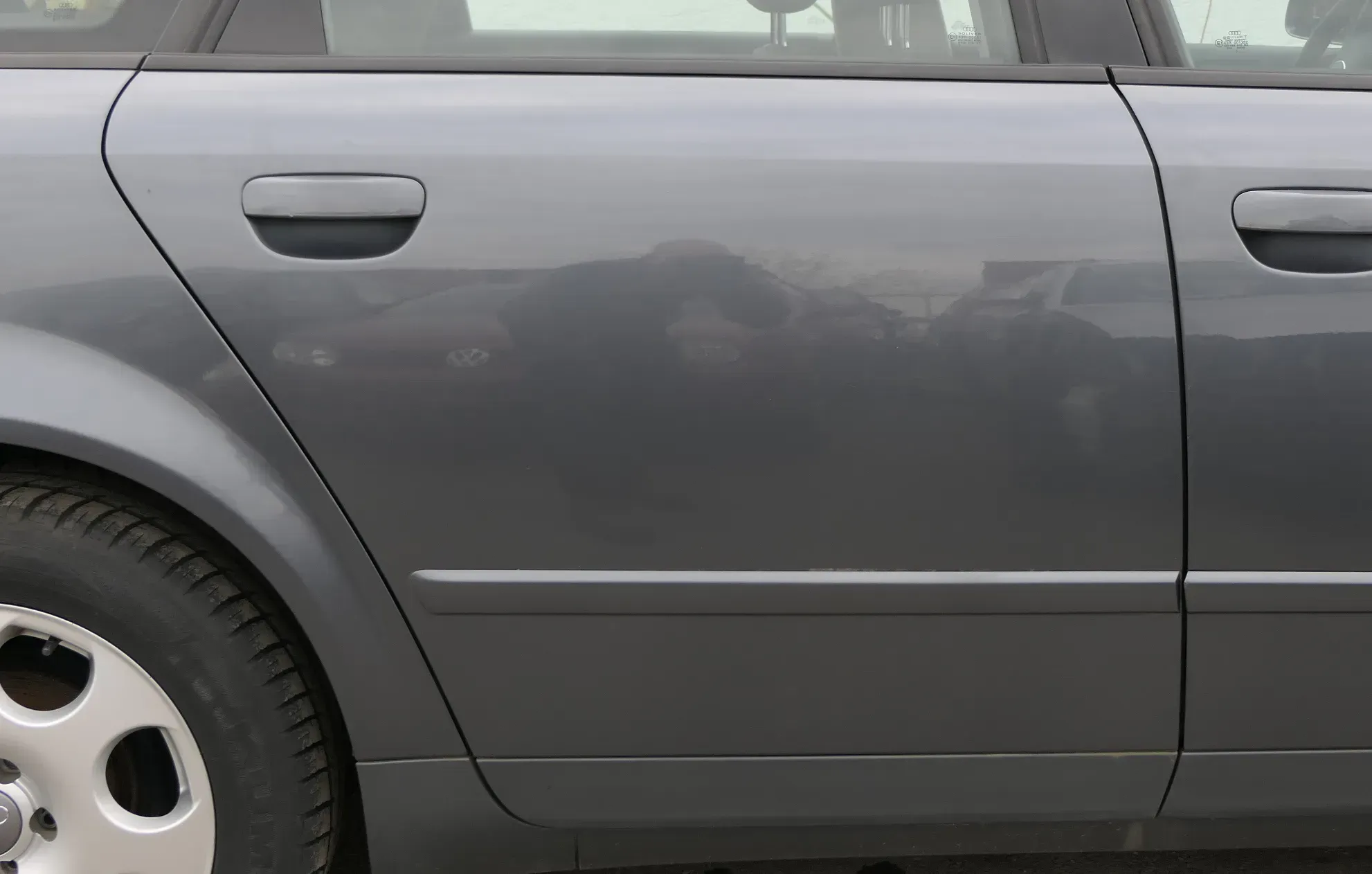 Audi A4 B6 8E nur Türblatt Tür hinten rechts grau blau LX7Z Kombi+Limo - Bild 1