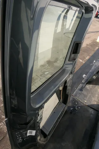VW Caddy 3 2k Beifahrertür Tür hinten links grau LD7U Scheibe Schiebetür - Bild 2