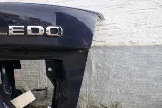 Seat Toledo 1M Limousine Limo Heckklappe Klappe hinten blau LA5G - Bild 4