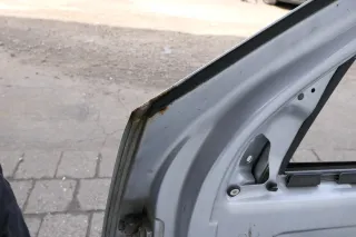 VW Golf 4 Tür vorne rechts Beifahrertür 2/3-Türer silber grau LA7W reflexsilber - Bild 3