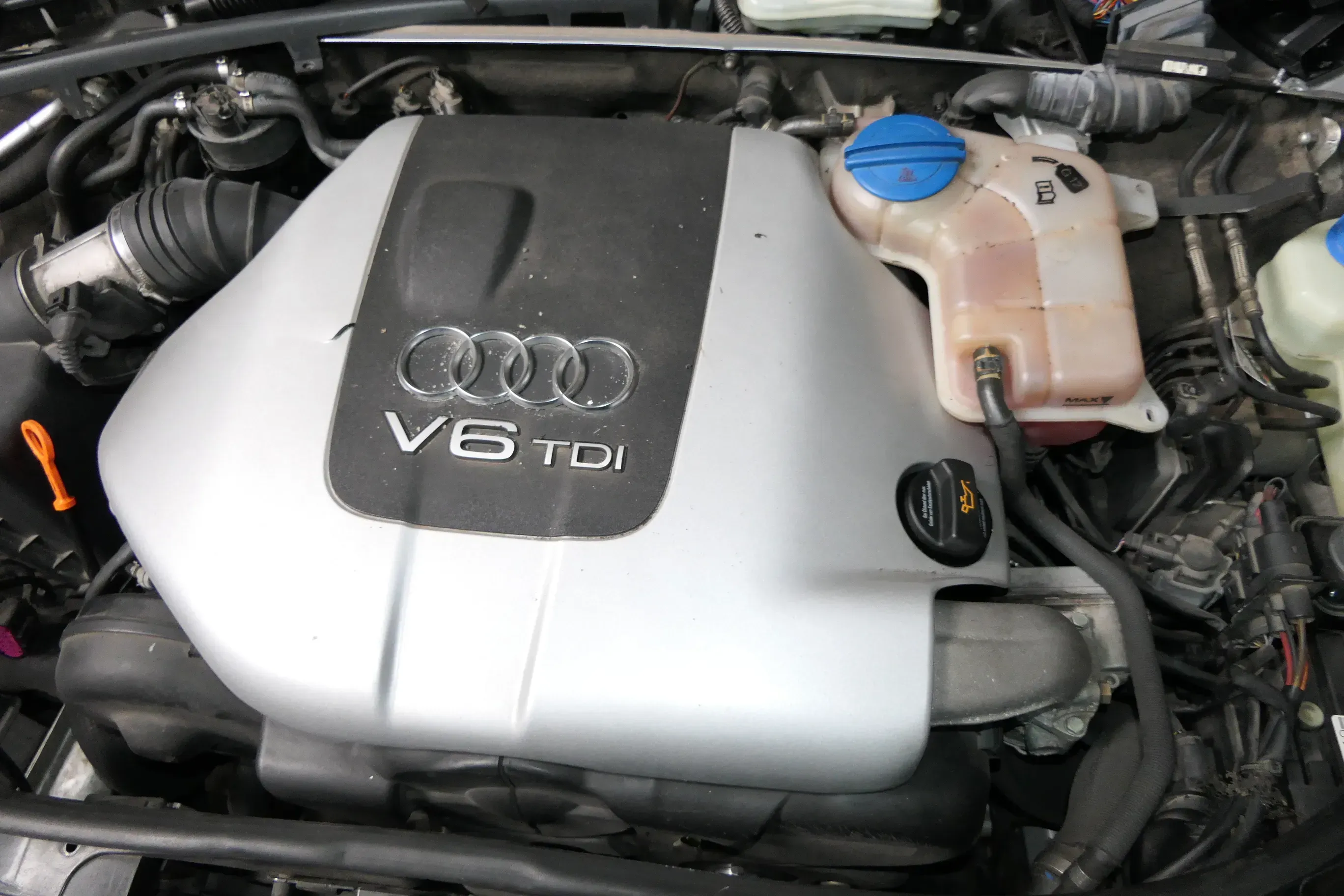 Audi A6 4B A4 2.5 TDI 120kw 163PS AKE AYM BFC Motor - ohne Anbauteile -190.000km - Bild 1