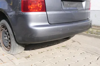 VW Touran 1T Stoßstange hinten Heckstoßstange Stoßfänger grau LD7X - Bild 3