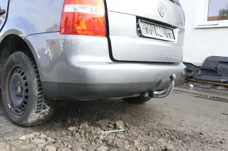 VW Touran 1T Stoßstange hinten Heckstoßstange Stoßfänger grau LD7X - Bild 3
